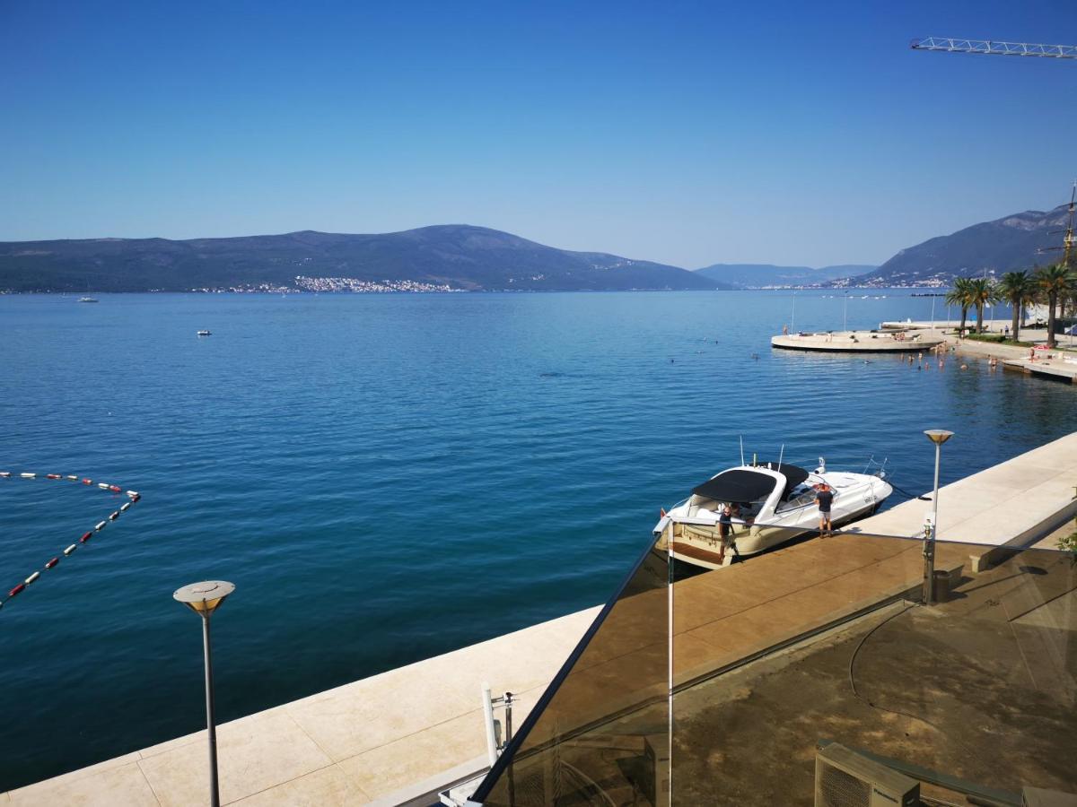Seafront Апартаменты